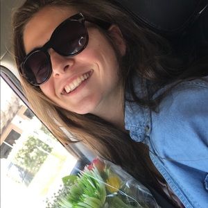 Meet your Posher, Bess